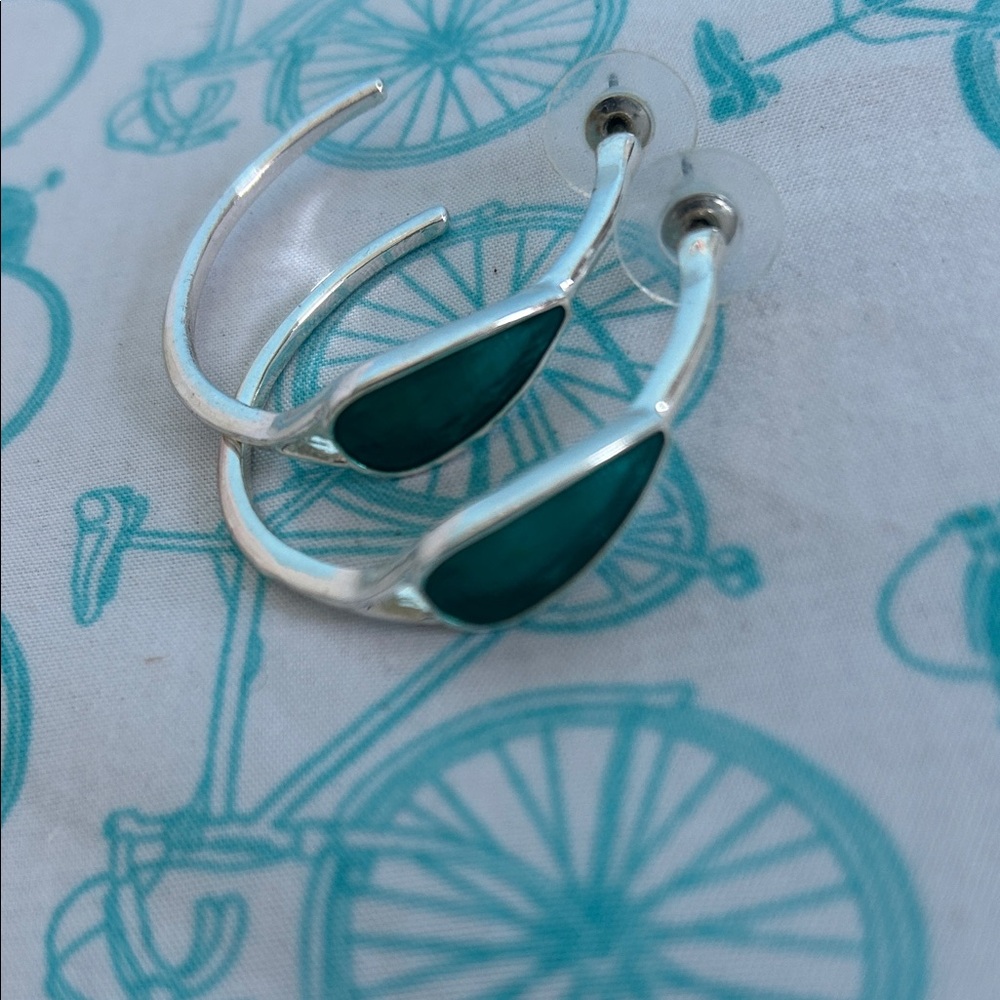 Silver hoops w/teal ✨Bundle Deal✨ - Picture 3 of 6